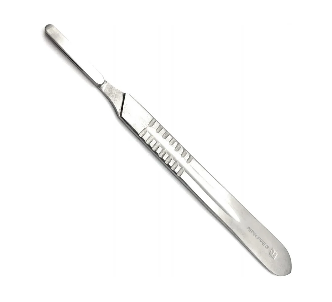 Bard-Parker Scalpel Handle No 4 Bard-Parker Scalpel Handle No 4