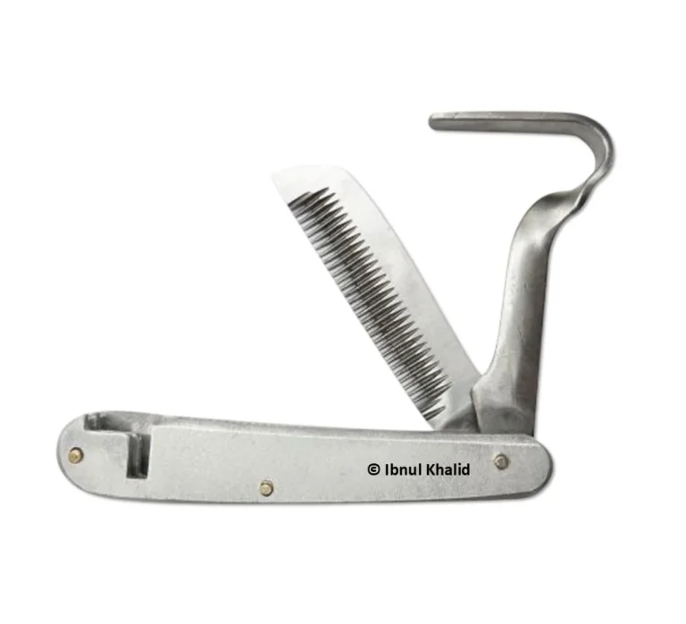 Burdizzo Pocket Knife With Hook & Comb